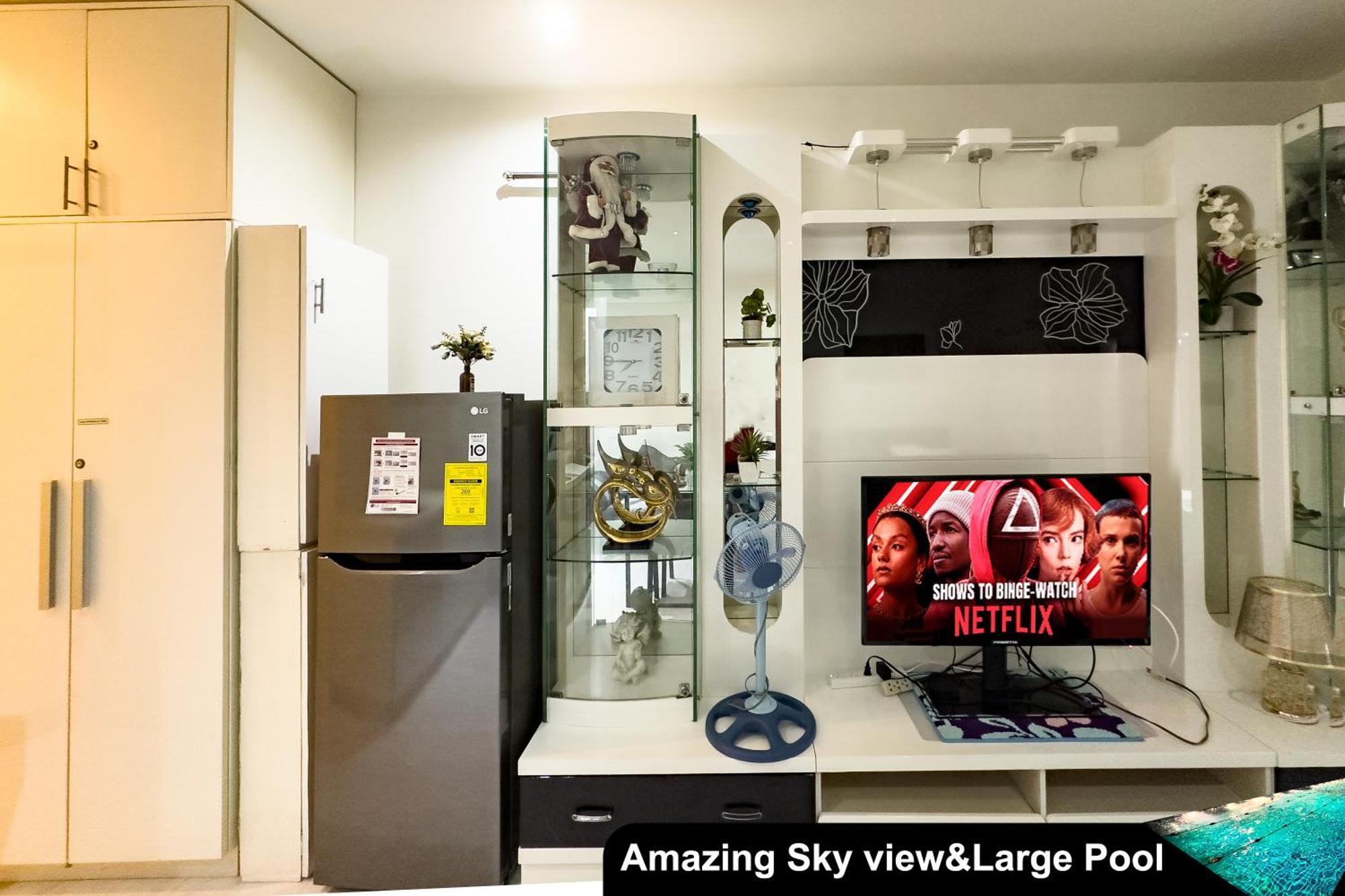 Aparthotel Gramercy Residences 1 Bed View With Balcony