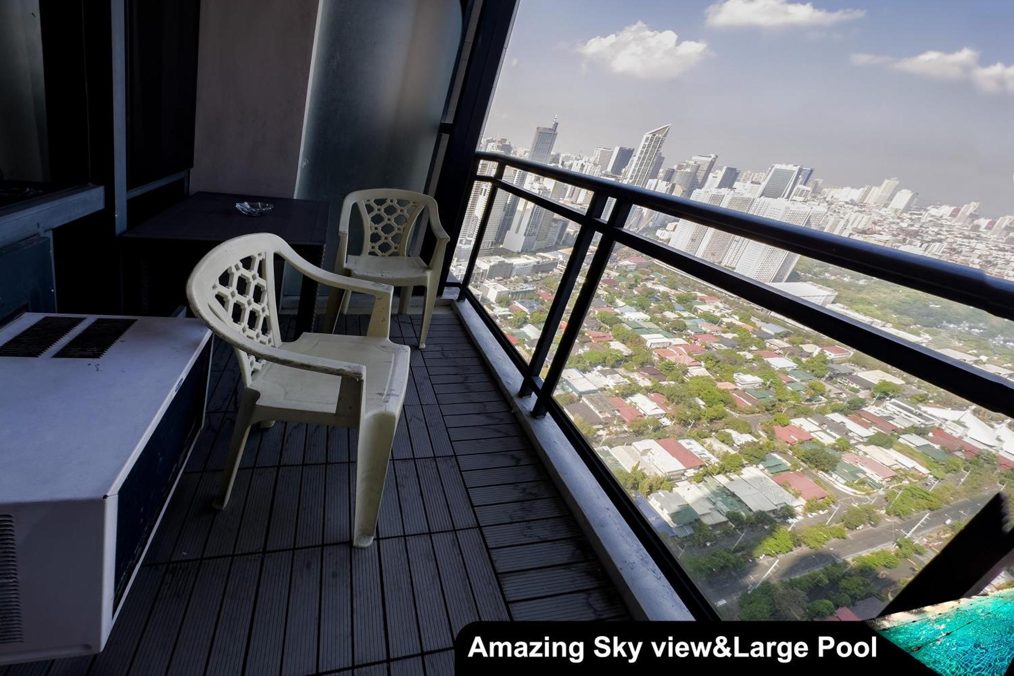 Aparthotel Gramercy Residences 1 Bed View With Balcony 3*
